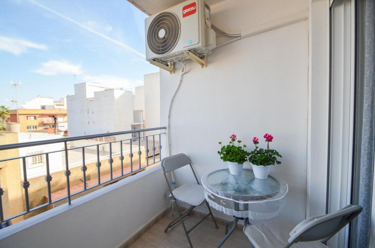 Apartment Schoene Mit Pool , Wi-fi Und Privat Garage